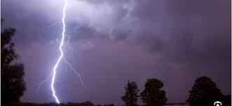 تحذير من السيول واستمرار الأمطار والعواصف الرعدية