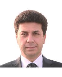 المسلماني: فوضى مواقع الحجوزات تستنزف الاقتصاد… ويجب ترخيصها أو حجبها