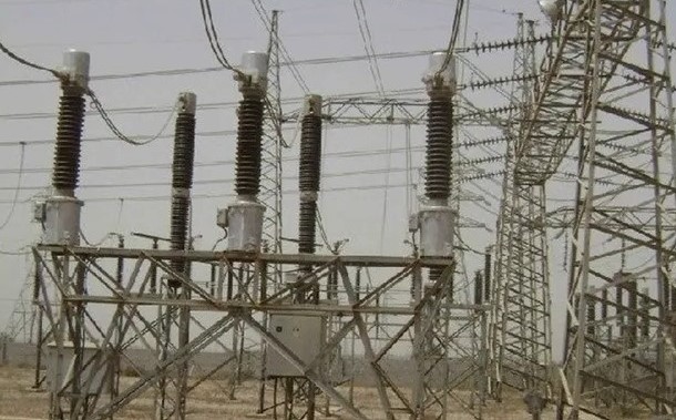 بالأسماء .. فصل التيار الكهربائي عن مناطق في المملكة اليوم