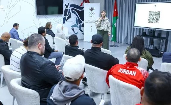 الأولمبية الأردنية تجتمع ببعثة دورة الألعاب الآسيوية الشاطئية (سانيا 2026)