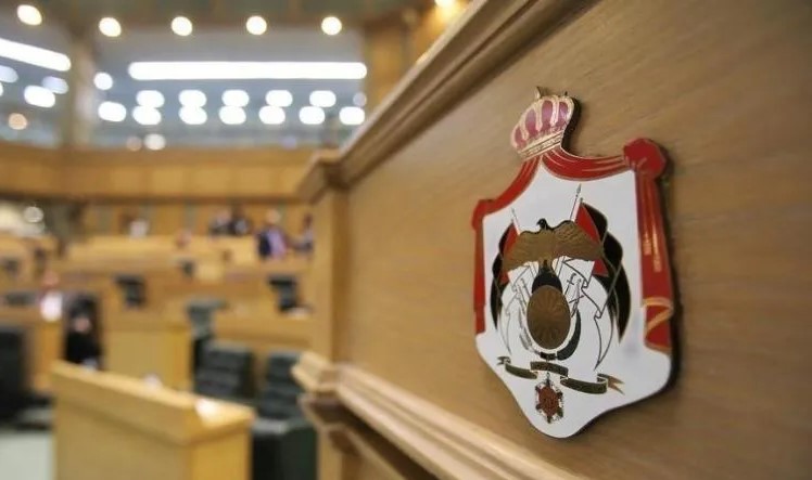 النواب يناقش تعديلات تشريعية وملفات التعليم والسير والطاقة