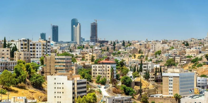 ارتفاع ملموس على درجات الحرارة وأجواء دافئة تميل للحرارة حتى نهاية الأسبوع