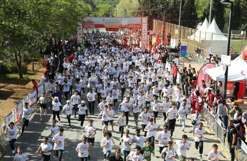 استعدادات مكثفة لانطلاق سباق الأطفال ضمن برومين ألترا ماراثون البحر الميت في حدائق الحسين