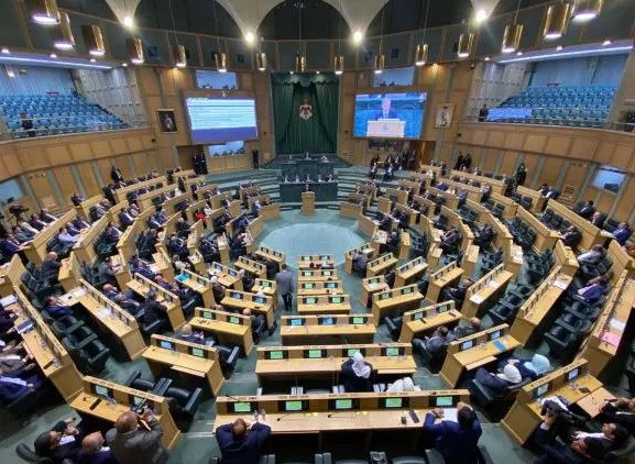 مجلس النواب يُقر مُعدل قانون السير