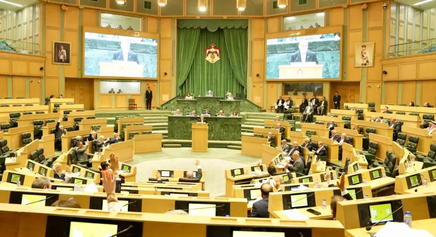 مجلس الأعيان يقر 6 مشاريع قوانين كما وردت من النواب