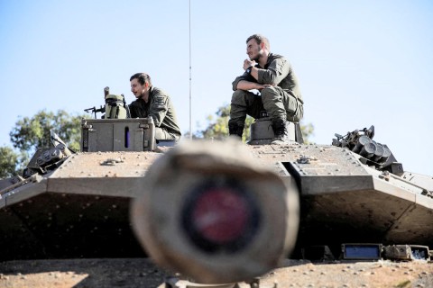 رغم استمرار اعتداءاتها.. ورد المقاومة الموجع لقطعاتها.. إسرائيل تمهل لبنان أسبوعين لاتفاق عبر المفاوضات