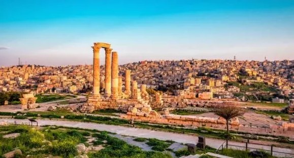 13 ألف مشارك في أردننا جنة بعطلة عيد العمال