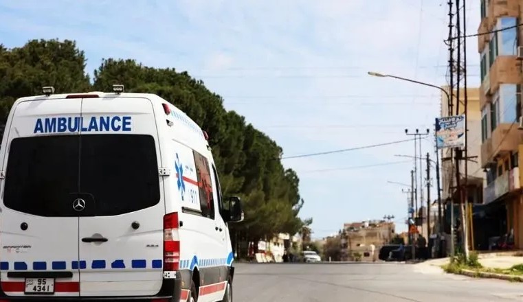 إصابة 6 أشخاص بحادث تصادم على الطريق الصحراوي