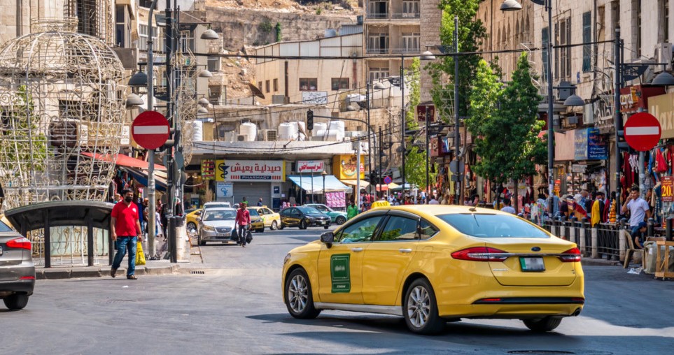 تعرفة جديدة لعدادات التاكسي تبدا اليوم واجراءات فنية شاملة