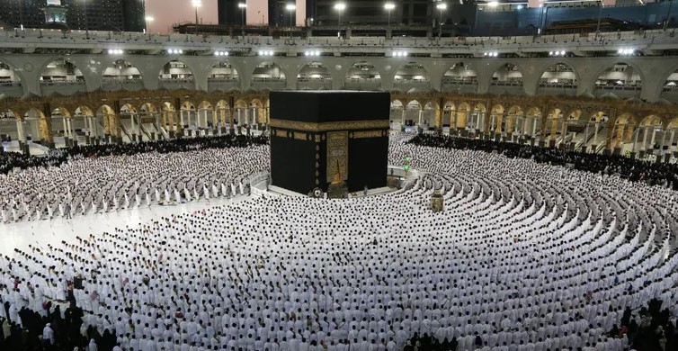 اليوم.. انطلاق أولى قوافل الحجاج الأردنيين إلى الديار المقدسة