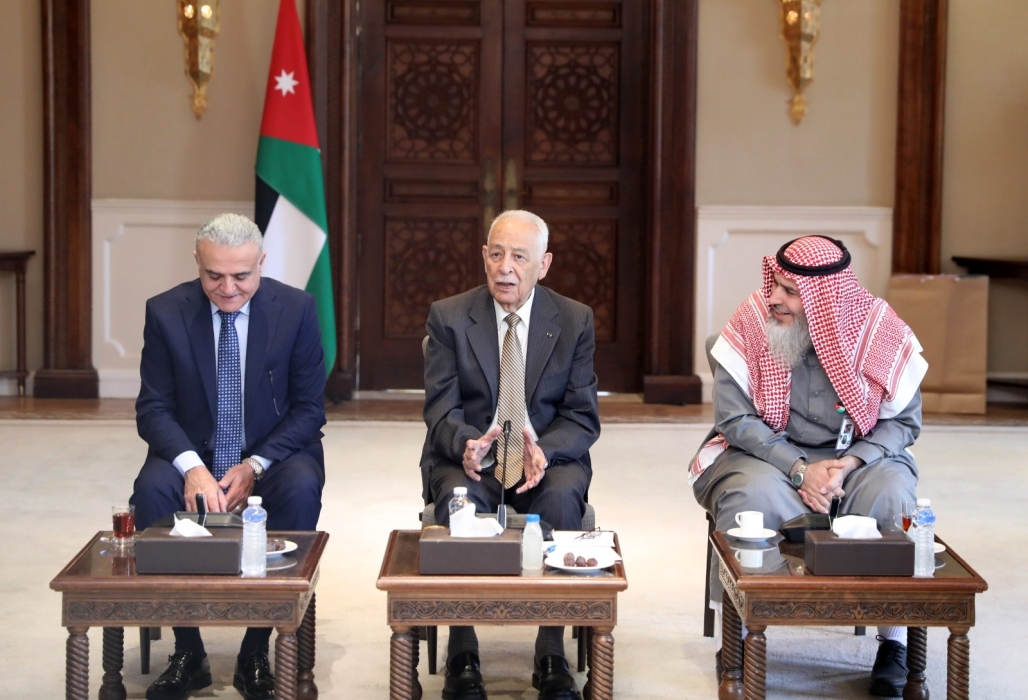 العيسوي: القيادة الهاشمية صنعت للأردن ثباتا يتقدم على العواصف ويتجاوز التحديات