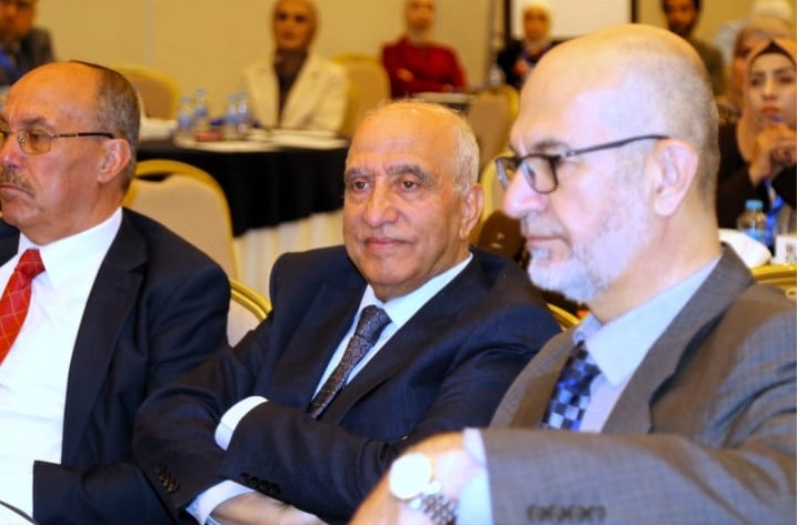 الإعلان عن إطلاق جائزة أفضل أطروحة في القيادة التربوية بدعم أ. د.أخليف الطراونة