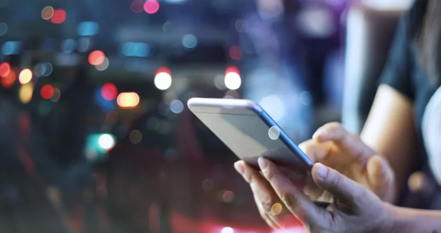 إنجازات نوعية في الاقتصاد الرقمي والاتصالات والبريد خلال نيسان الماضي