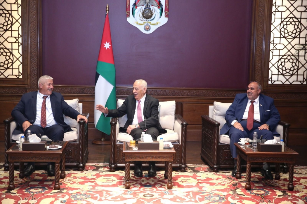 العيسوي: مواقف الملك شكلت عنوانا للحكمة وحماية المصالح الوطنية