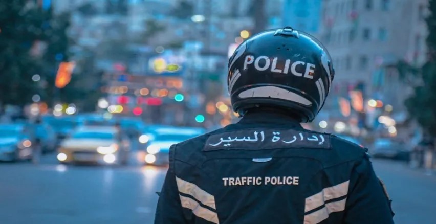 حادث بين ثلاث مركبات يسبب تباطؤاً في حركة السير بالعاصمة عمّان