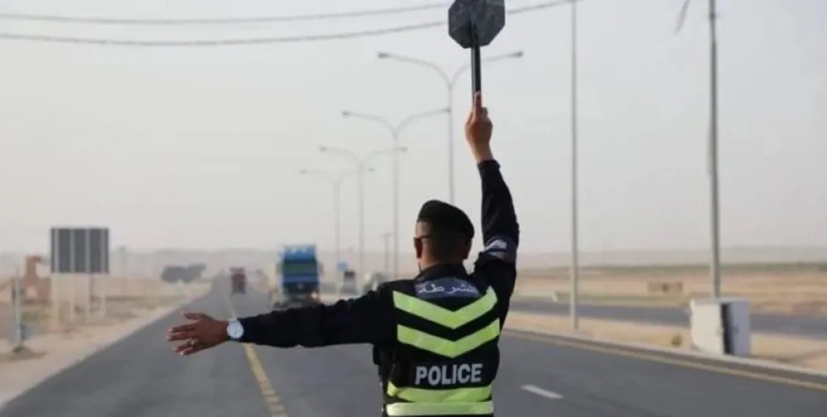 الدوريات الخارجية: إصابتان إثر حادث مروري ومعالجة انسكاب زيوت بطول 150 متراً