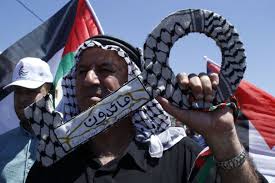 العليا للدفاع عن حق العودة: النكبة الفلسطينية مستمرة والمقاومة هي الحل