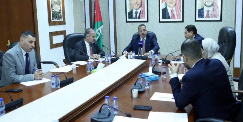 الإدارية النيابية تناقش مسودة مشروع قانون الإدارة المحلية