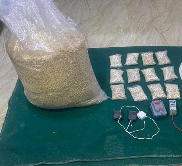 إحباط محاولتي تهريب كمية كبيرة من المخدرات في المنطقة الشرقية
