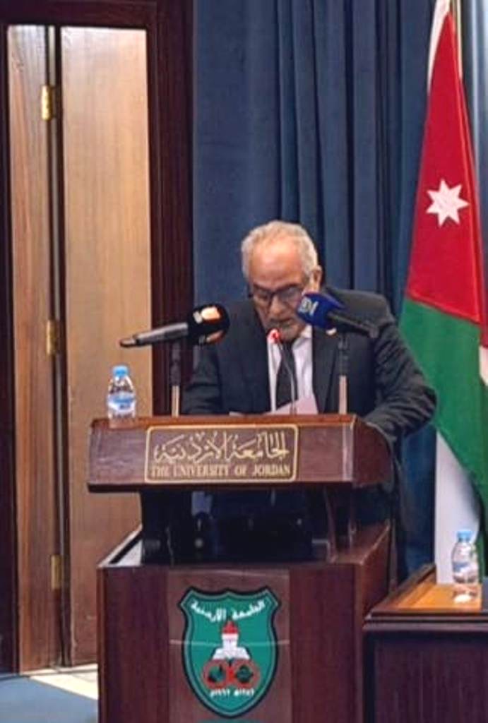 أ.د. حمدان بالمؤتمرالعربي في الاردنية   : المحتوى الرقمي والابتكار  جسر يربط بين المعرفة والإنسان وبين التعليم والحياة