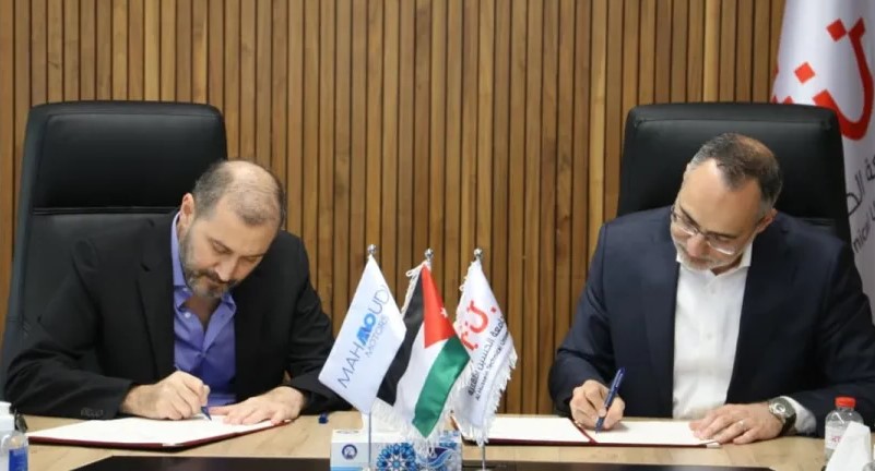جامعة الحسين التقنية والمحمودية لتجارة السيارات توقعان اتفاقية لإطلاق منحة محمودية موتورز