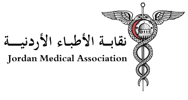 نقابة الأطباء تقاضي مروجي ملصقات شعار الطبيب المزورة على السيارات