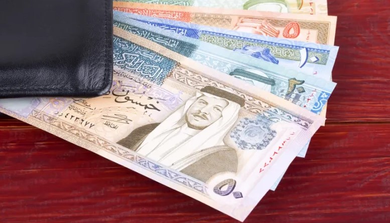 التربية تحول رواتب التعليم الإضافي والمسائي ورياض الأطفال إلى البنوك اليوم الأربعاء