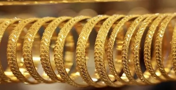تراجع أسعار الذهب في السوق المحلية الأربعاء