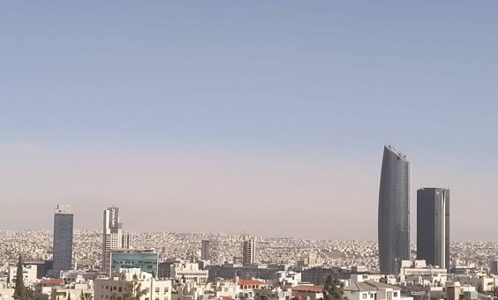 أجواء حارة نسبيا اليوم وبدء انحسار الكتلة الحارة الخميس