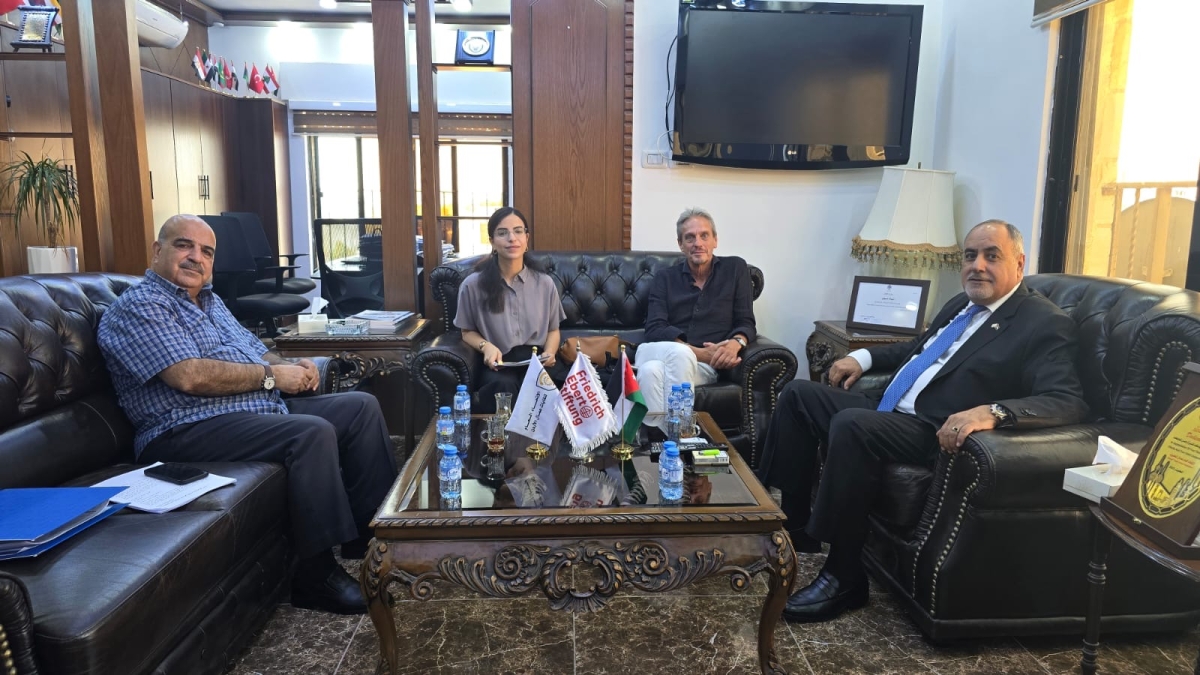 اتحاد العمال يكثف جهوده بدعم من فريدريش إيبرت لتحسين ظروف عمال المنصات