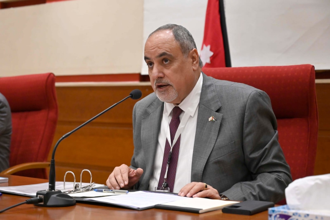 الفناطسة لوزارة العمل: شركة الإسمنت تغلق باب الحوار أمام مطالب العمال