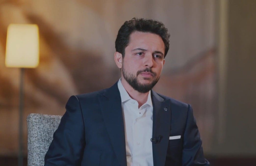 ولي العهد يؤدي اليمين الدستورية نائبًا للملك