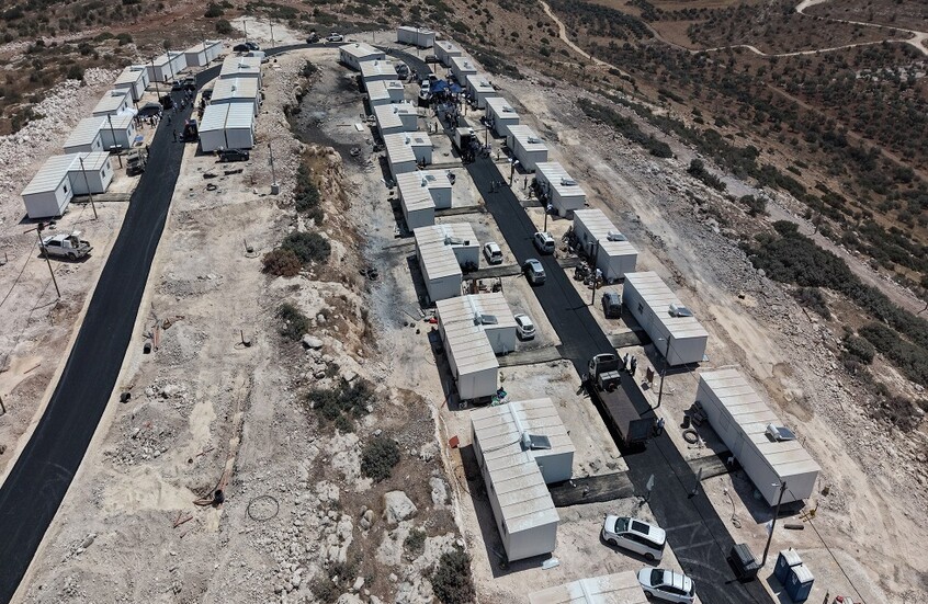 سفراء سابقون يطالبون لندن وباريس بوقف محو فلسطين وإنفاذ القانون