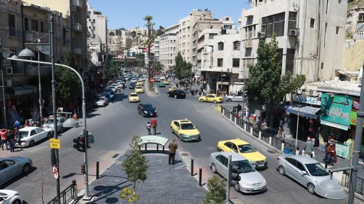 منتدى الاستراتيجيات: 1.5 مليار دينار كلفة الازدحام المروري في عمّان سنويا